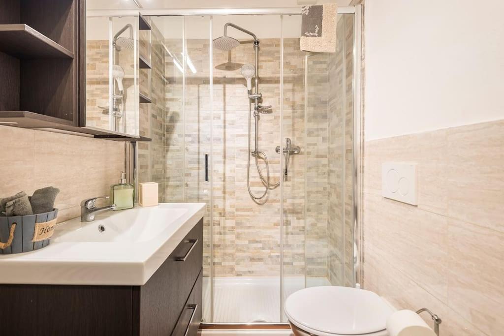 Dalu Florence Apartment Davide - Private Car Park 15 Minutes To The City Center エクステリア 写真