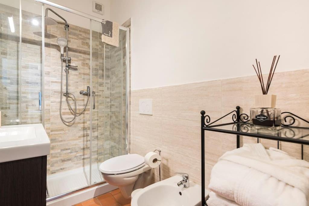 Dalu Florence Apartment Davide - Private Car Park 15 Minutes To The City Center エクステリア 写真